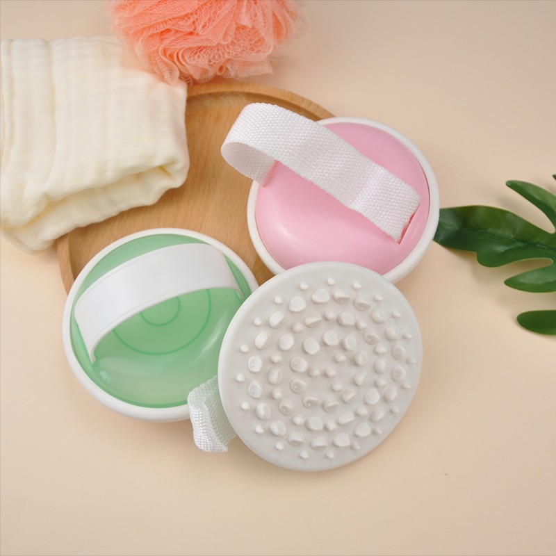 プラスチックマッサージブラシの利点と使用
